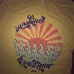 Vintage-style “Sunshine & Good Times” T. Size M